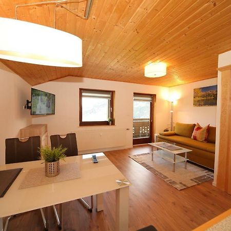 Appartement Oliver 斯拉德明 外观 照片