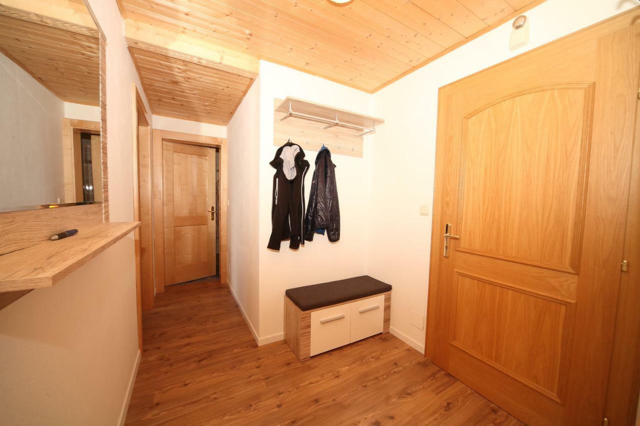 Appartement Oliver 斯拉德明 外观 照片